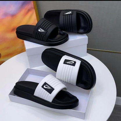 Nike Offcourt Adjust Slides