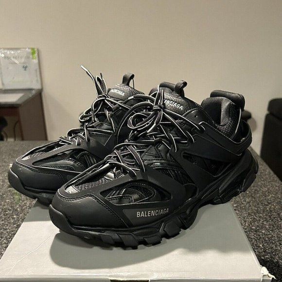 Balenciaga track Runner